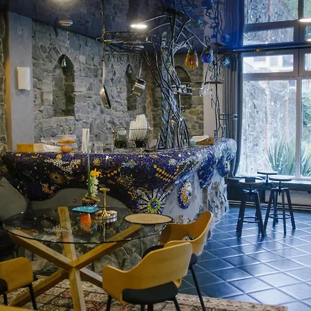 Апартаменты Gaudi In *